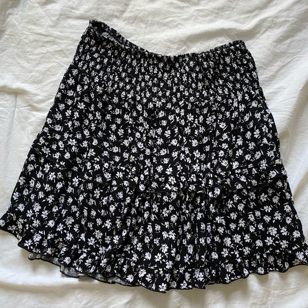 patterned skirt pacsun size medium